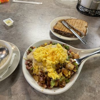 Art's Skillet - Navy Seals Skillet with Wheat toast - Breakfast & Brunch Near Me - Indianapolis, Indiana Art's Skillet - Navy Seals Skillet with Wheat toast - Breakfast & Brunch Near Me - Indianapolis, Indiana
