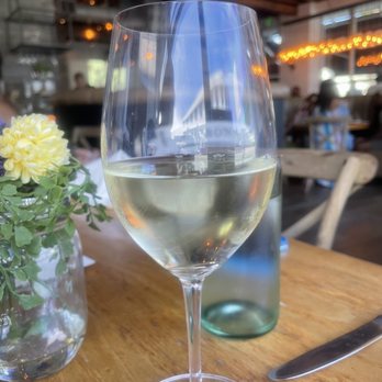Yardbird Table & Bar - Sauvignon Blanc - Southern Near Me - Miami Beach, Florida