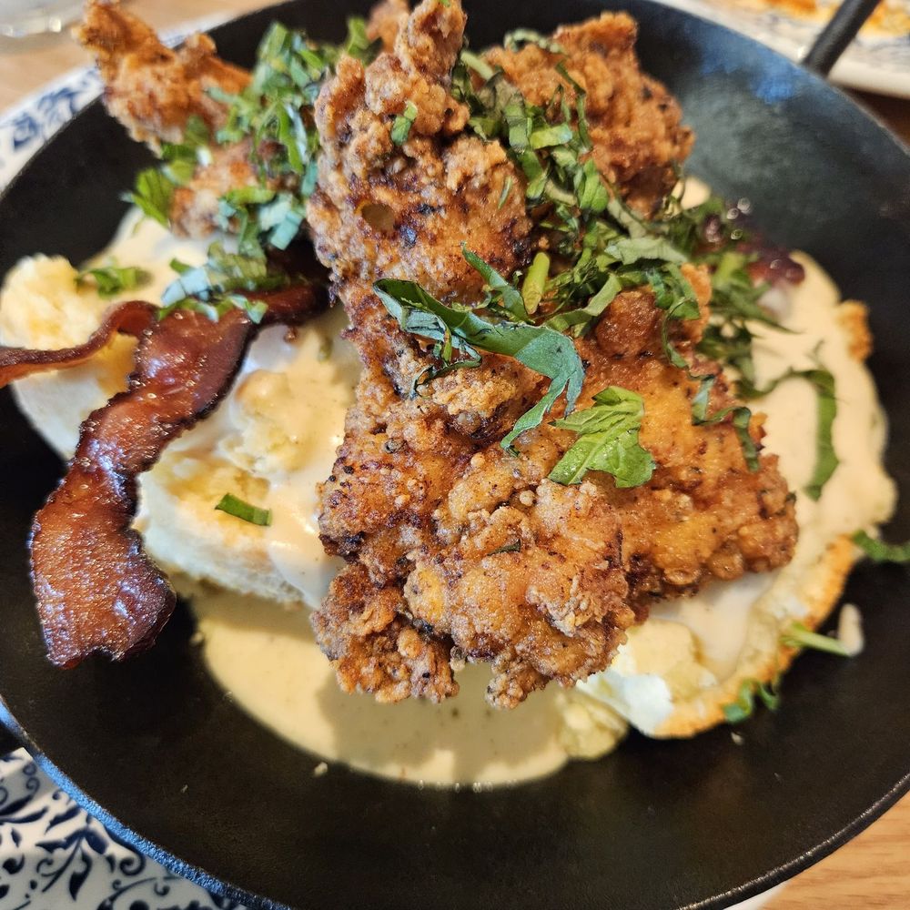 Tupelo Honey Southern Kitchen & Bar - Chicken bacon and biscuit - Southern Near Me - Upper Arlington, Ohio