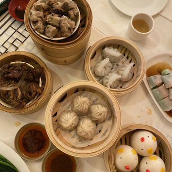 Triple Crown Restaurant - dim sum - Dim Sum Near Me - Chicago, Illinois Triple Crown Restaurant - dim sum - Dim Sum Near Me - Chicago, Illinois