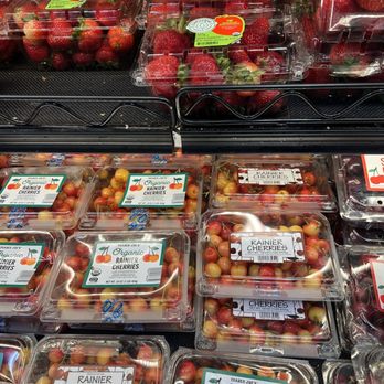Trader Joe's - Grocery Near Me - San Dimas, California