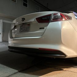 Paradise Tinting - Thank you for fixing one window!   Amazing job and working so hard after hours!
