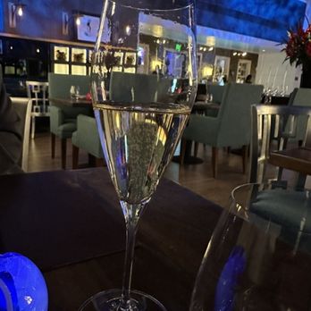 Garrison - Champagne - New American Near Me - Austin, Texas