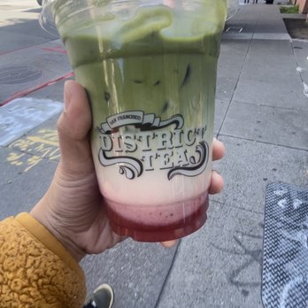 District Tea - Strawberry Matcha Latte (oat milk) - Bubble Tea Near Me - San Francisco, California District Tea - Strawberry Matcha Latte (oat milk) - Bubble Tea Near Me - San Francisco, California