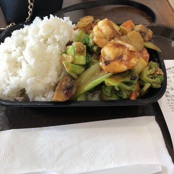 Happy Fast Food - Shrimp and Mixed Vegetables (made Spicy) - Chinese Near Me - Smyrna, Tennessee