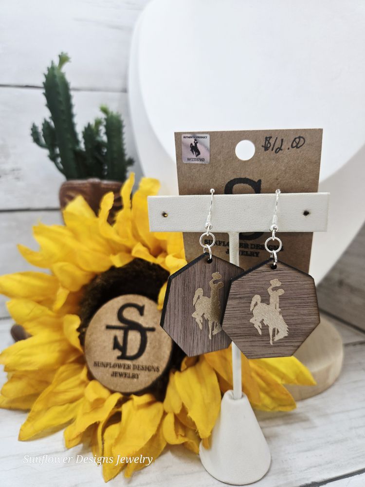 Sunflower Designs Jewelry Logo