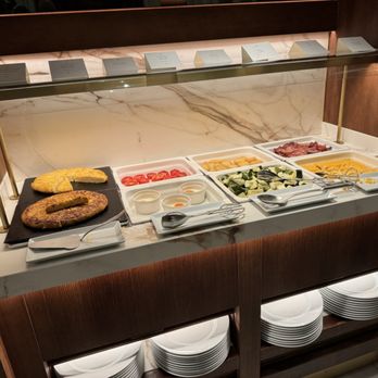 The Westin Palace, Madrid - Buffet - Hotels Near Me - Madrid, M The Westin Palace, Madrid - Buffet - Hotels Near Me - Madrid, M