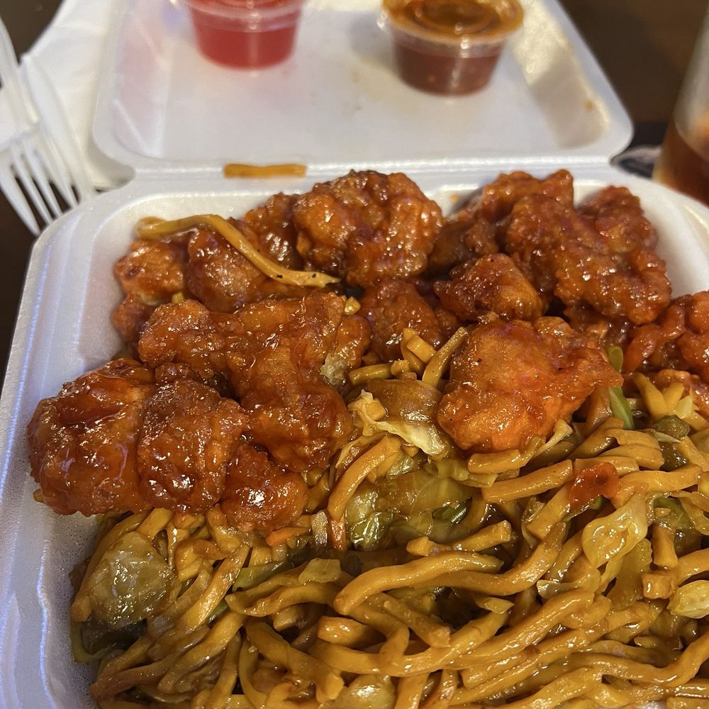 China Express - Chinese Near Me - River Oaks, Texas