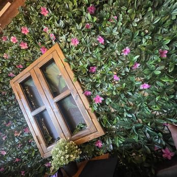 Durvo - Seating area - Breakfast & Brunch Near Me - Las Vegas, Nevada
