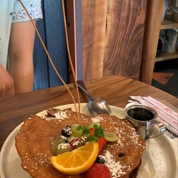 Kitchen Story - Mascarpone Stuffed Deep Fried French Toast - Breakfast & Brunch Near Me - Oakland, California