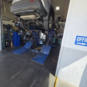 Chevron - Now they come out.  3:20, i was here at 2.   This is why you should stick to dealership i guess. - Gas Stations Near Me - Seal Beach, California