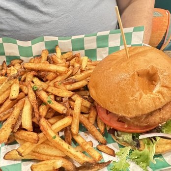 Corah's Corner - Crab Cake Sammy - So much meat! - Seafood Near Me - Saint Michaels, Maryland