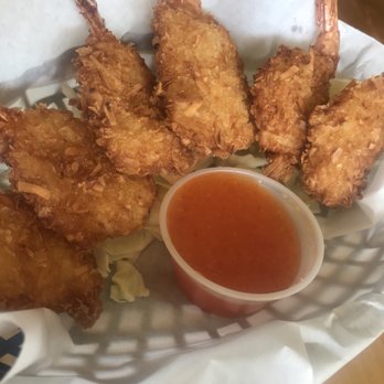 Coconut's Fish Cafe - Kamaole - Seafood Near Me - Kihei, Hawaii