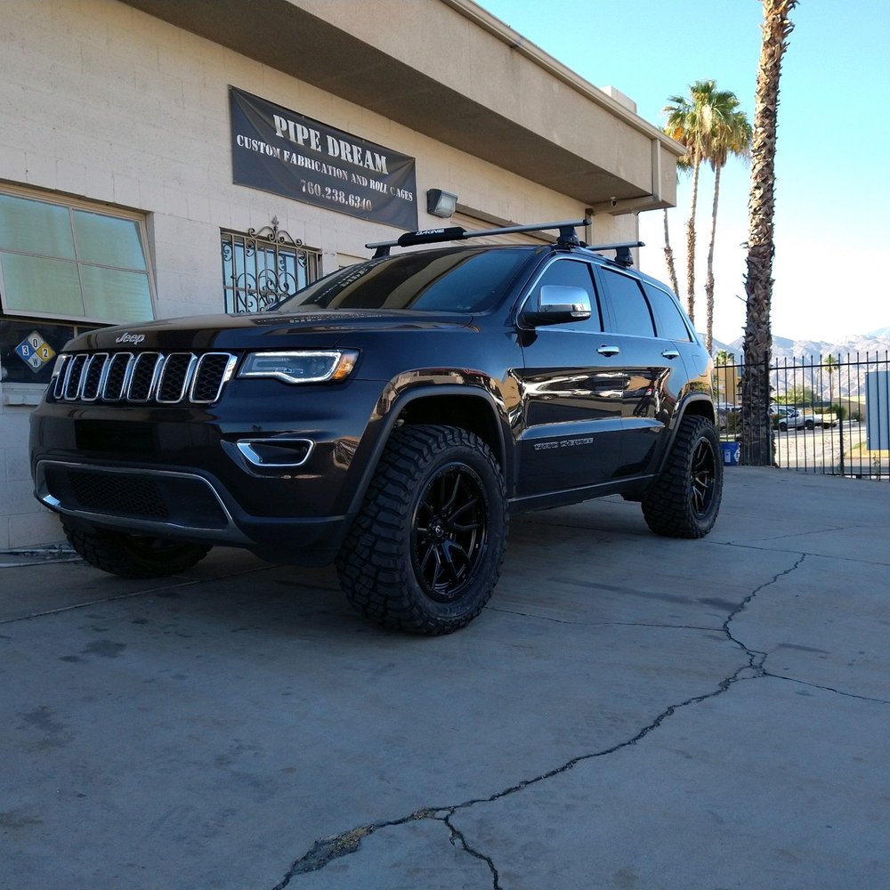 2.5 inch lift kit installed and 33 inch tires with fuel rims 2.5 inch lift kit installed and 33 inch tires with fuel rims