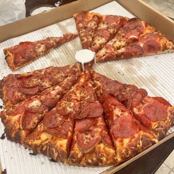 Pizz-a-Perfection - XL Pepperoni Pizza 7-8/10 - Pizza Near Me - Bakersfield, California