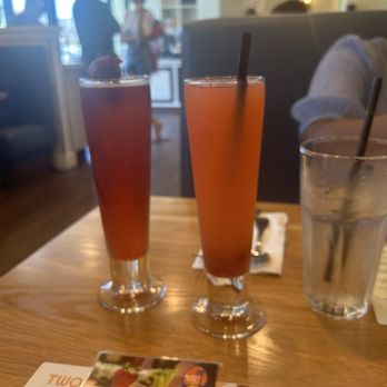 Broken Yolk Cafe - Lemonade - Breakfast & Brunch Near Me - Rancho Cucamonga, California Broken Yolk Cafe - Lemonade - Breakfast & Brunch Near Me - Rancho Cucamonga, California