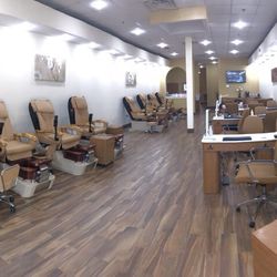 Vivi Nail Spa