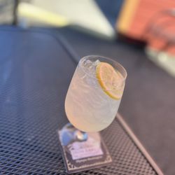 Iron Rabbit Restaurant & Bar - Fresh lemonade