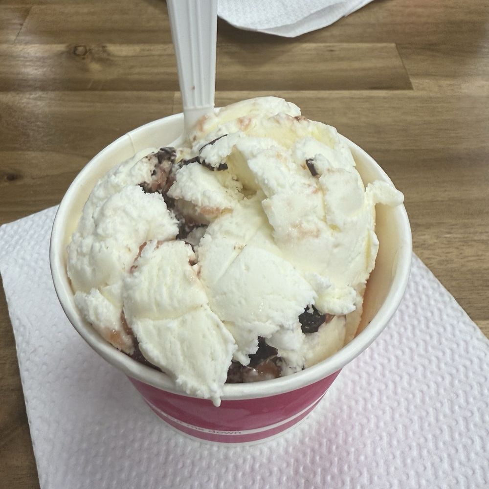 Hela-do Feliz - Ice Cream & Frozen Yogurt Near Me - Louisville, Kentucky Hela-do Feliz - Ice Cream & Frozen Yogurt Near Me - Louisville, Kentucky