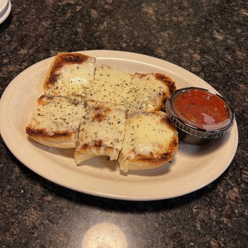Amici Grill and Pizzeria - Cheesy bread - Salad Near Me - Valparaiso, Indiana