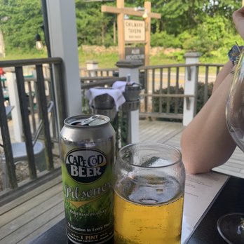 Chilmark Tavern - New American Near Me - Chilmark, Massachusetts