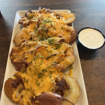Bowman’s cowboy Kitchen - Tater Skins! - American Near Me - Cedar City, Utah Bowman’s cowboy Kitchen - Tater Skins! - American Near Me - Cedar City, Utah