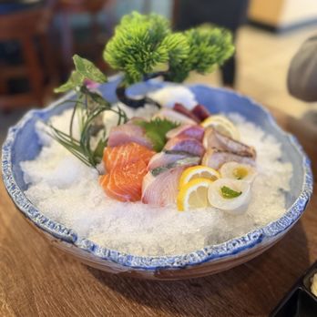 Bashamichi Sushi and Bar - S6. Assorted Sashimi Combo - Japanese Near Me - Millbrae, California
