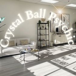 Crystal Ball Psychic - Inside Crystal Ball Psychic San Gabriel