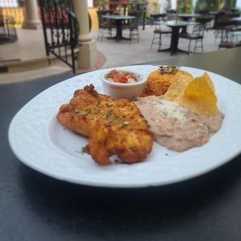 Mariscos La Palma - Milanesa de pollo - Bars Near Me - El Monte, California Mariscos La Palma - Milanesa de pollo - Bars Near Me - El Monte, California