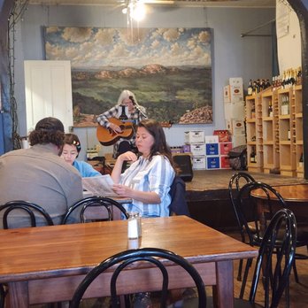 Hondo's - Bars Near Me - Fredericksburg, Texas