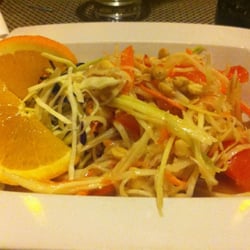 Tuk Tuk - Tulinen papaya salaatti, tulinen ;)