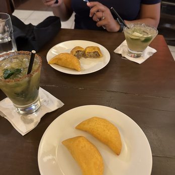 Las Tablas Colombian Steakhouse - Steakhouses Near Me - Chicago, Illinois