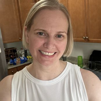 Saraya Salon - Shorter than i wanted but still cute - Hair Salons Near Me - Chicago, Illinois Saraya Salon - Shorter than i wanted but still cute - Hair Salons Near Me - Chicago, Illinois
