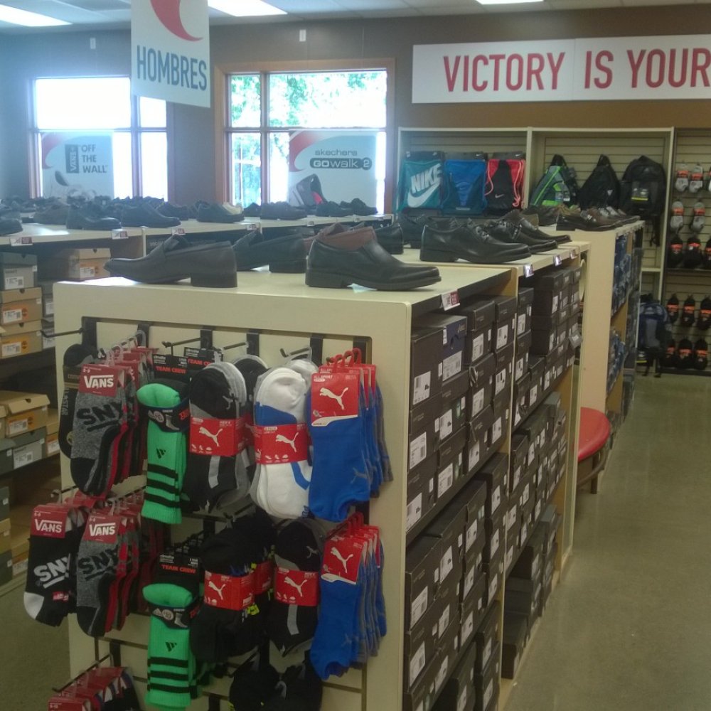 Famous Footwear Outlet - Shoe Stores Near Me - Alpine, California Famous Footwear Outlet - Shoe Stores Near Me - Alpine, California