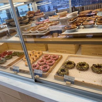 Paris Baguette - Inside stash 2 - Bakeries Near Me - Murfreesboro, Tennessee