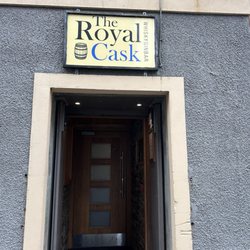 The Royal Cask Whisky Bar