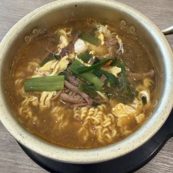 Matna 1631 - Spicy brisket ramen - Korean Near Me - Ventura, California