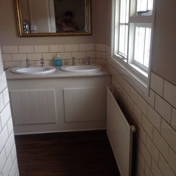 The Bull - toilets on entry - British Near Me - London Colney, HRT