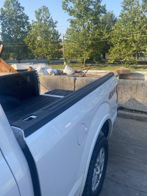 Quick and Affordable Junk Removal! - At MCRaeload, we pride ourselves on being your one-stop solution for all moving needs. Whether you’re moving across town or the states, our professional team is dedicated to making your move seamless, efficient, and hassle-free. So let us help remove your junk and retired furniture! Quick and Affordable Junk Removal! - At MCRaeload, we pride ourselves on being your one-stop solution for all moving needs. Whether you’re moving across town or the states, our professional team is dedicated to making your move seamless, efficient, and hassle-free. So let us help remove your junk and retired furniture!