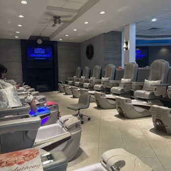 Jay Anthony Nail Spa - Nail Salons Near Me - Winter Park, Florida