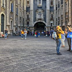 Cattedrale di Sant'Agata - Zugang zur Kathedrale (03/2020)