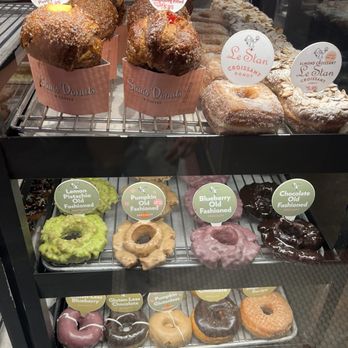 Stan's Donuts & Coffee - Donuts Near Me - Oakbrook Terrace, Illinois Stan's Donuts & Coffee - Donuts Near Me - Oakbrook Terrace, Illinois