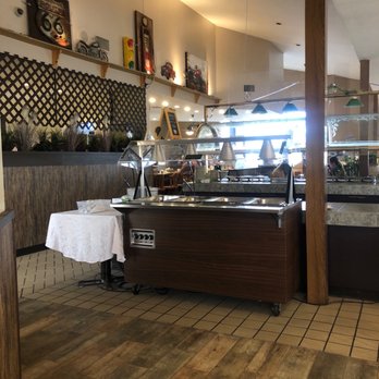 Calico's - salad bar still being used - American Near Me - Kingman, Arizona