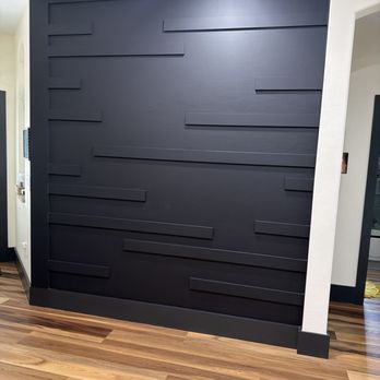 Luxe Renovation SRQ - Feature wall - General Contractors Near Me Luxe Renovation SRQ - Feature wall - General Contractors Near Me