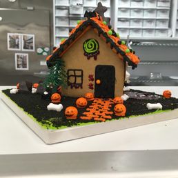 Halloween '19: homemade decor