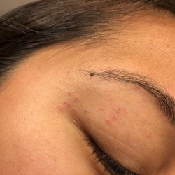 Eyebrow Station