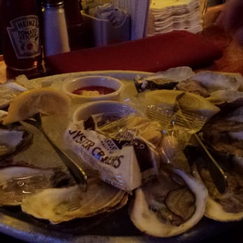 Old Ebbitt Grill - Mussels - Bars Near Me - Washington, DC, District of Columbia