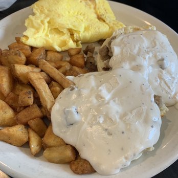 Second Chance Diner - The Southern Combo (eggs, biscuit and gravy) - Diners Near Me - Syracuse, New York