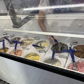 Sugar Mama Desserts - The choices - Ice Cream & Frozen Yogurt Near Me - Milpitas, California Sugar Mama Desserts - The choices - Ice Cream & Frozen Yogurt Near Me - Milpitas, California