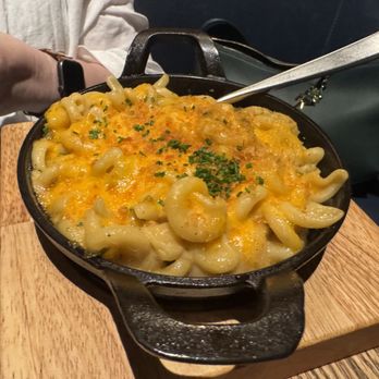 Yardbird - Mac and cheese. Very good. - Southern Near Me - Las Vegas, Nevada